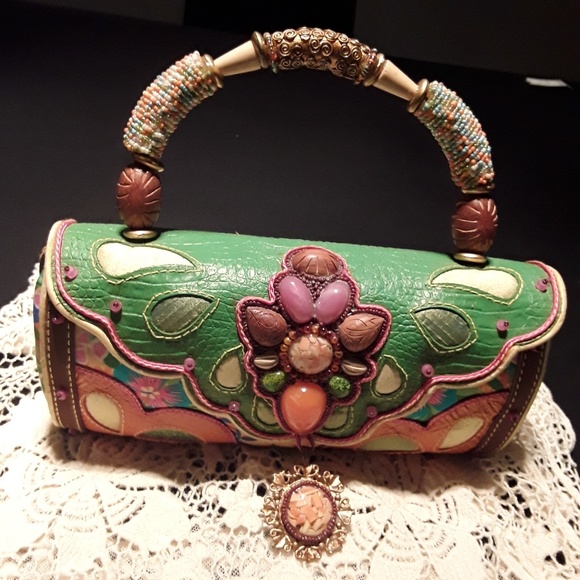 Mary Frances Handbags - HP!!⚡MARY FRANCES HANDBAG / PURSE ⚡5/20/18